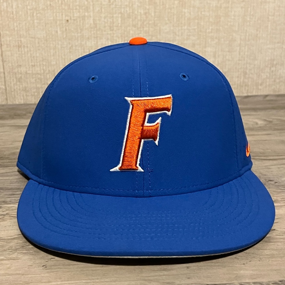Nike Men's University of Florida AeroBill Baseball Cap
